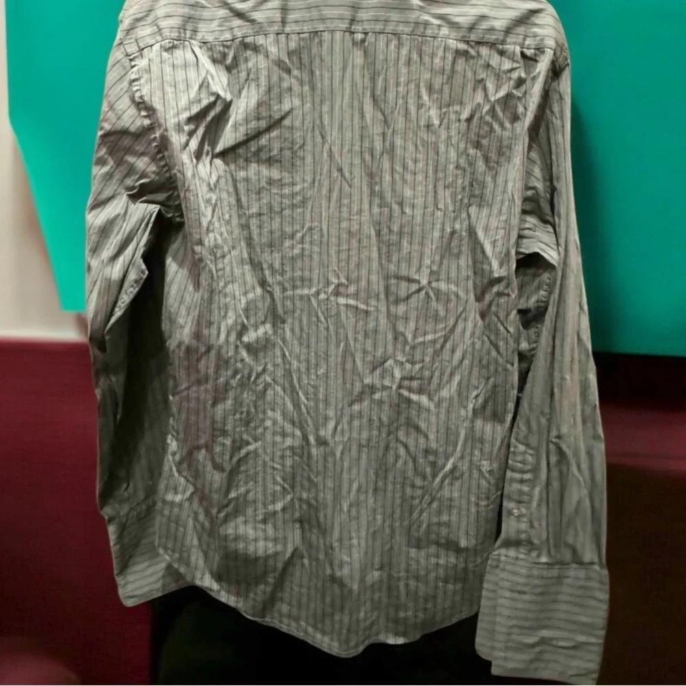 Banana Republic Men's Gray Pinstripe Shirt MEDIUM